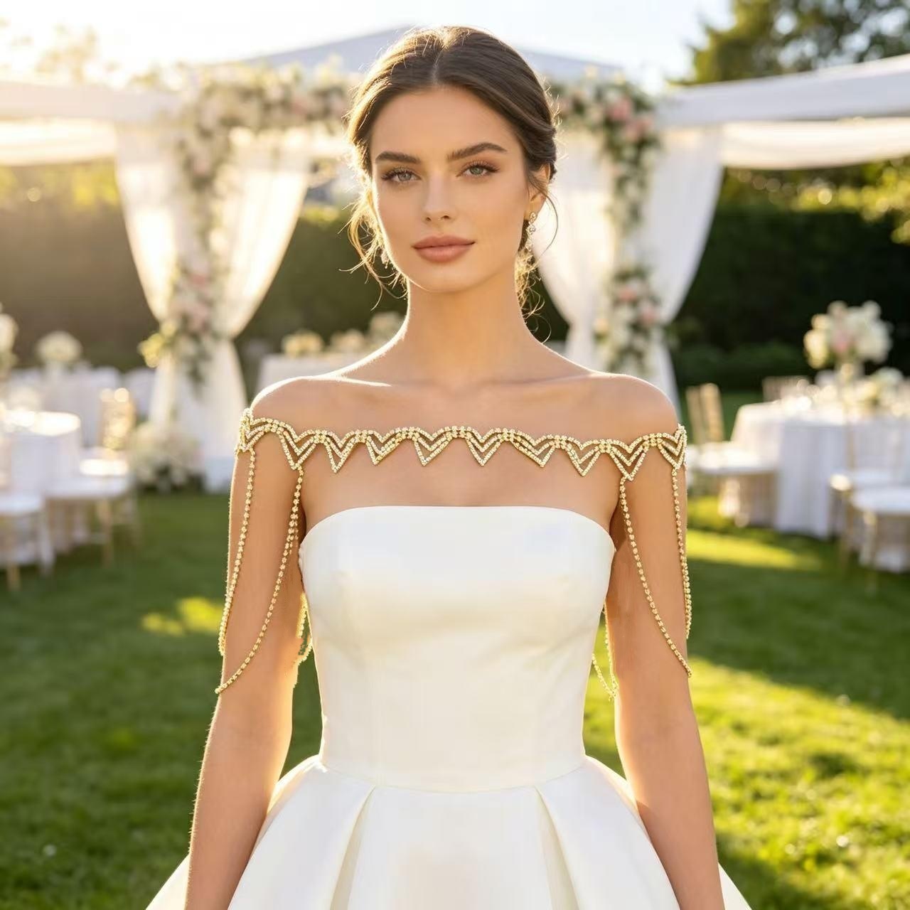Body Jewelry Diamond - เสน่ห์ทันสมัย สายโซ่ประดับเพชรทรงเรขาคณิตสำหรับไหล่ ชุดราตรีงานเลี้ยงแต่งงาน สายโซ่ประดับร่างกายแบบหลายชั้นพร้อมพู่ห้อย