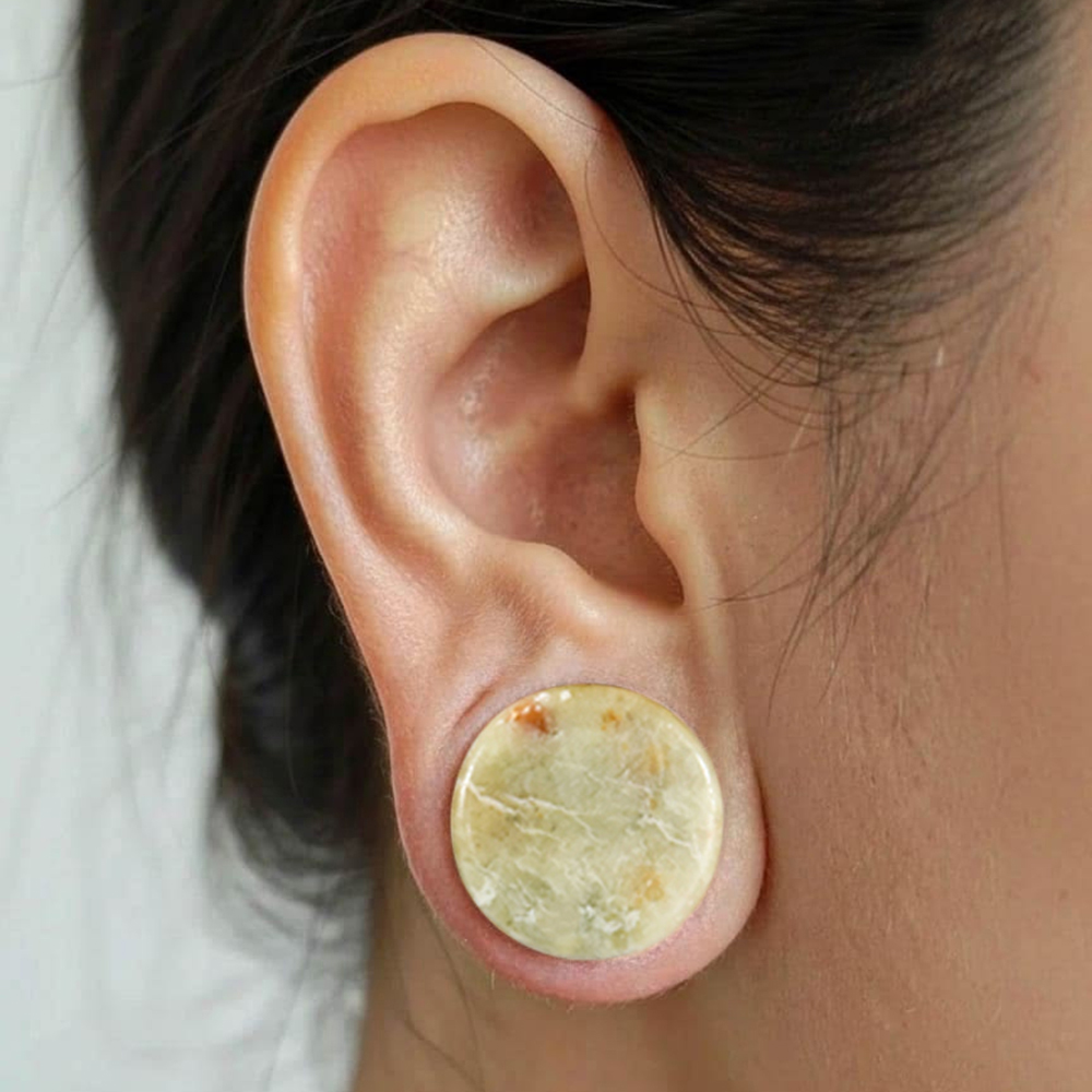 จิวหูหยกสีเขียวเหลืองธรรมชาติ  - Yellow Body Jewelry บทวิจารณ์และราคา