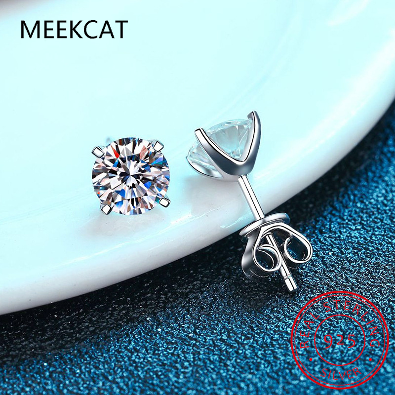 ต่างหูมอสซาไนต์ สี D น้ำหนักรว - Body Jewelry Diamond บทวิจารณ์และราคา